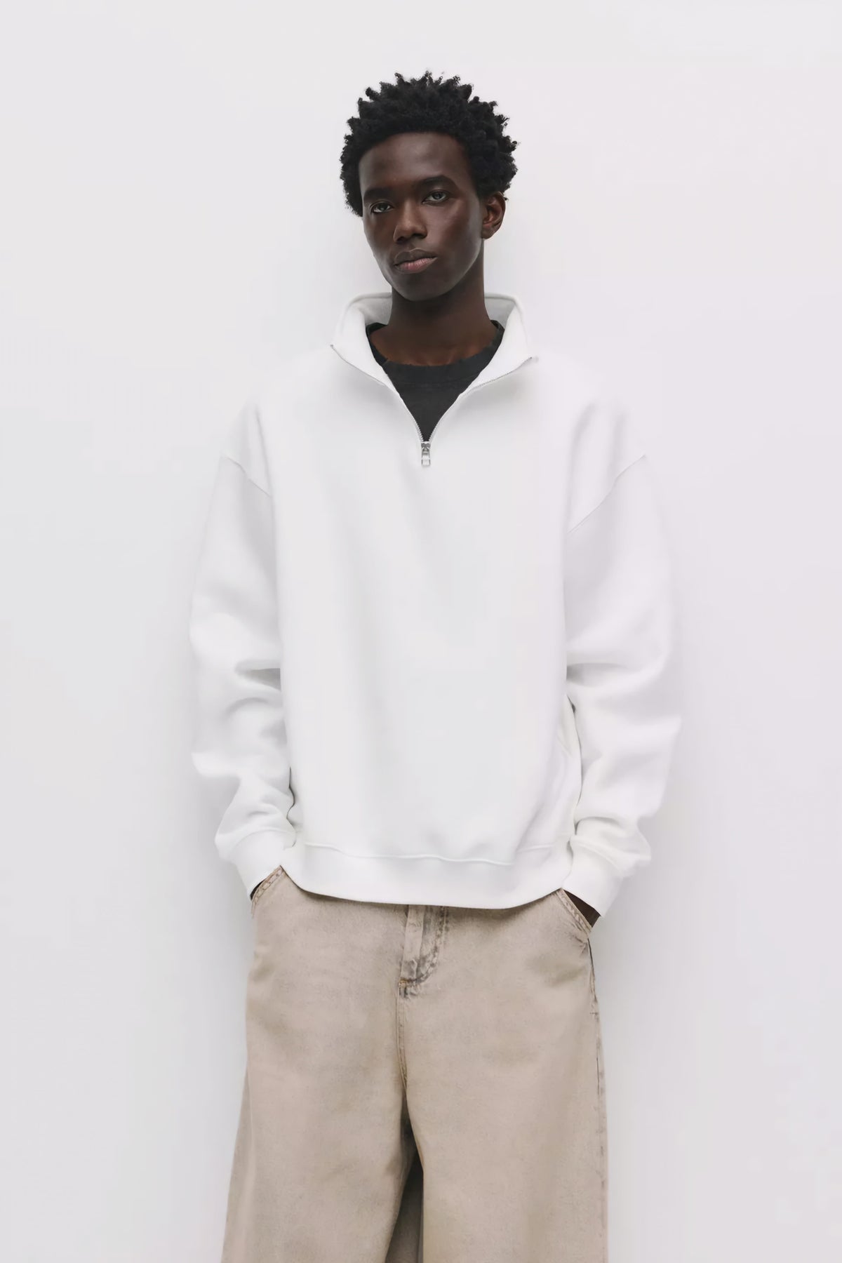 Pull&Bear Oversized Quarter-Zip Sweatshirt –White - Lovr