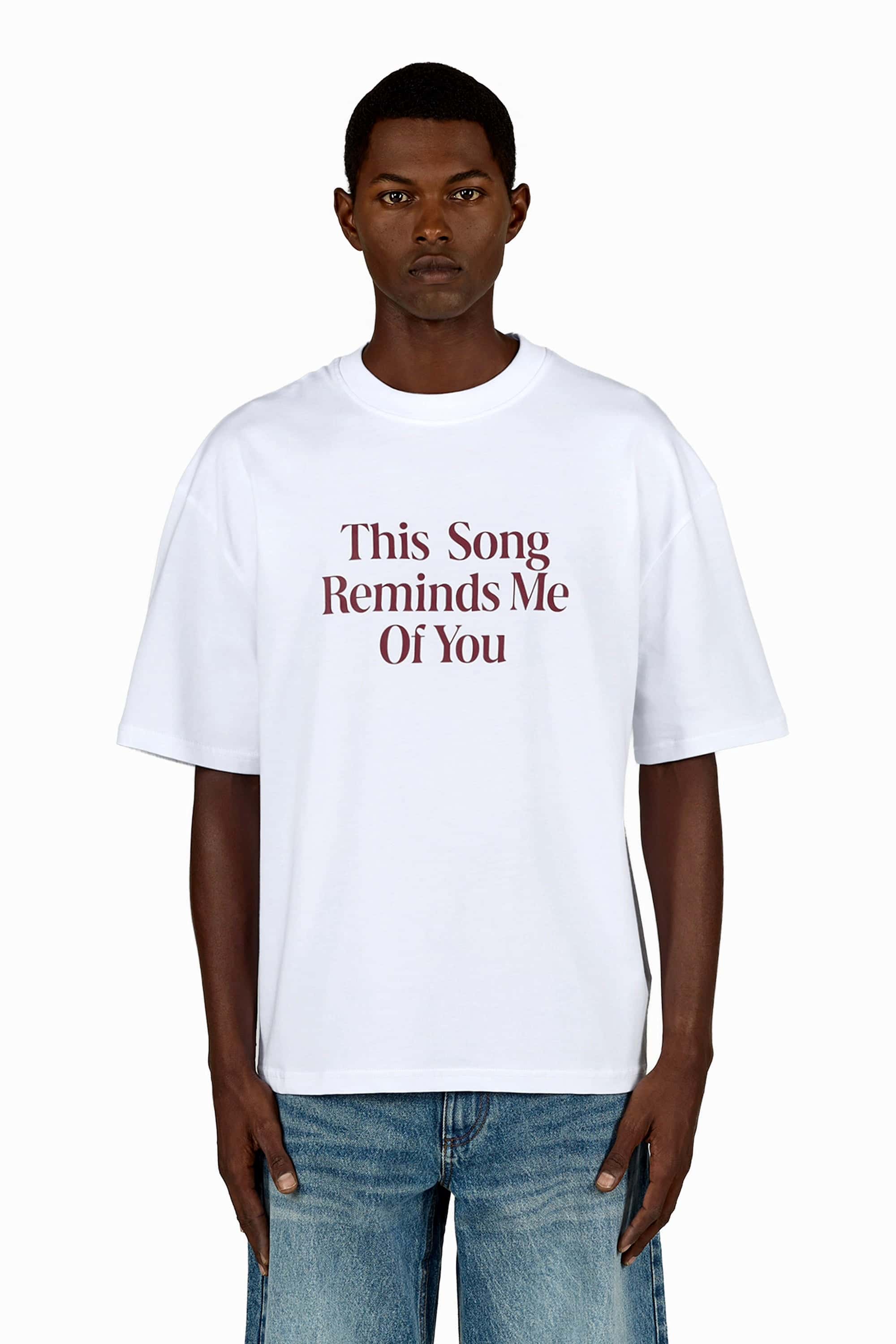 Pagador "This Song Reminds Me Of You" Oversized Tee – White/Burgundy - Lovr