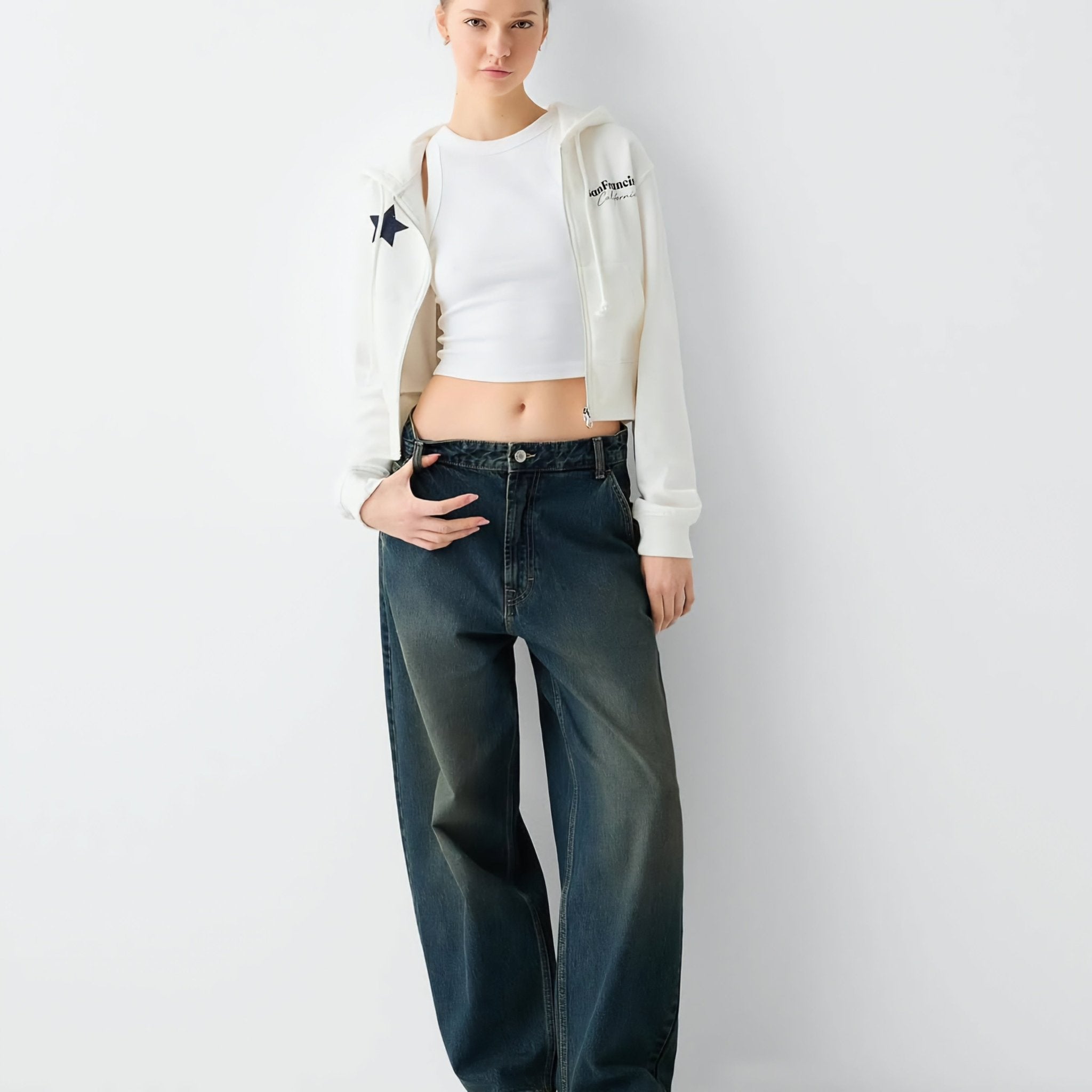 Bershka San Francisco Star Cropped Zip - Up – Off - White - Lovr