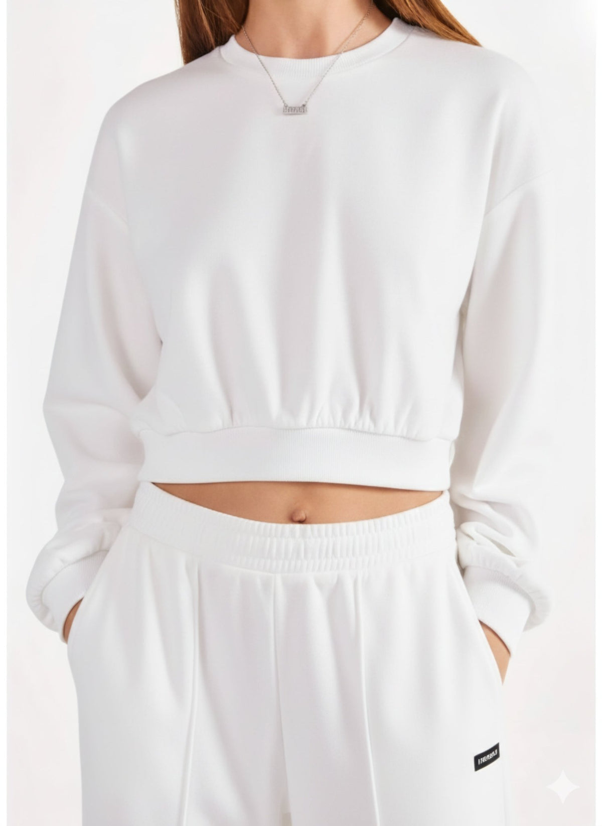 Bershka Soft - Touch Cropped Sweatshirt - Lovr
