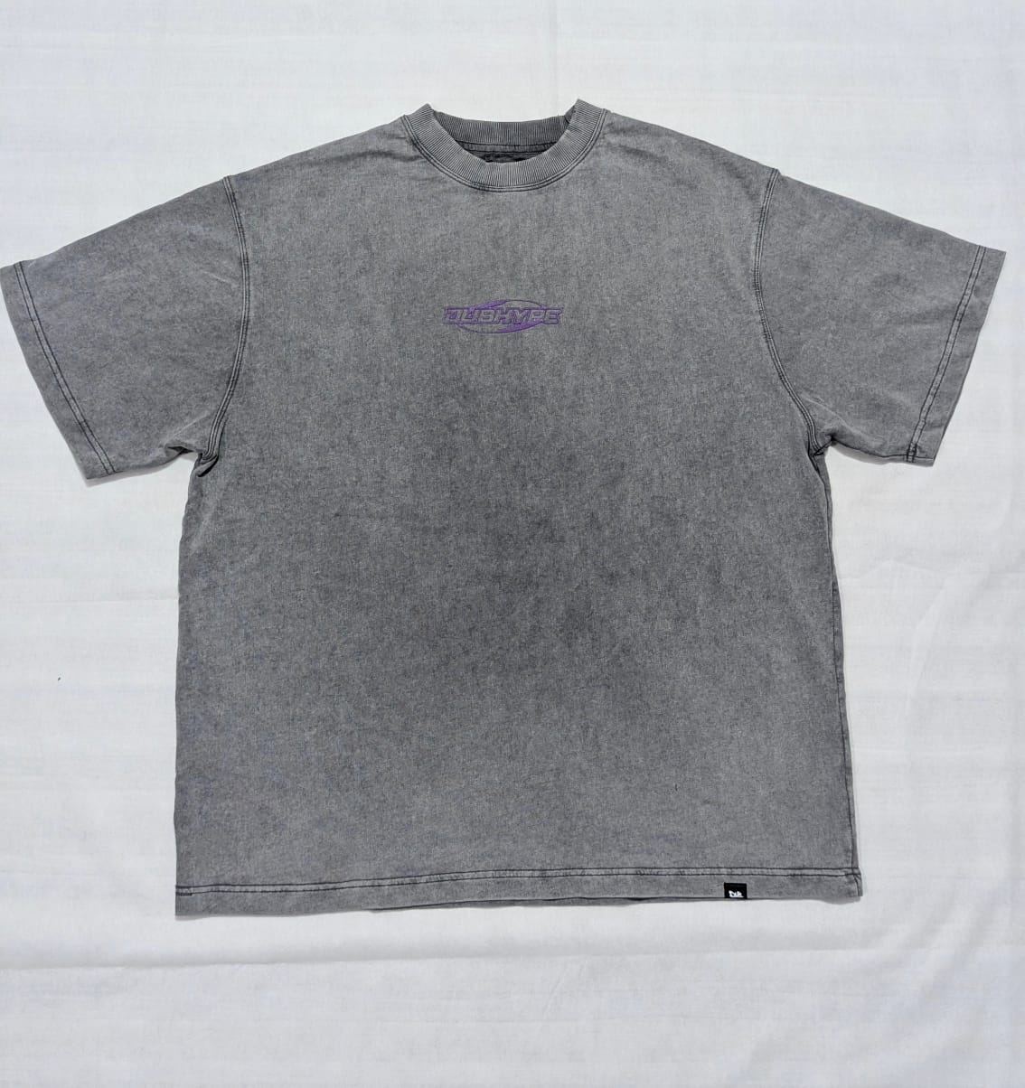 DUB Apparel: "SUPER DUPPER" Special Hyper Edition acid wash T-Shirt - Lovr