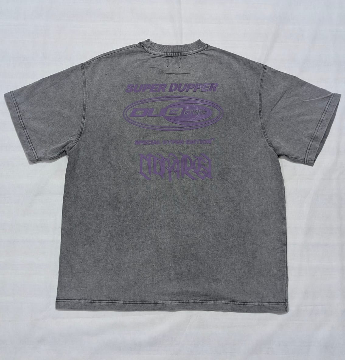 DUB Apparel: "SUPER DUPPER" Special Hyper Edition acid wash T-Shirt - Lovr
