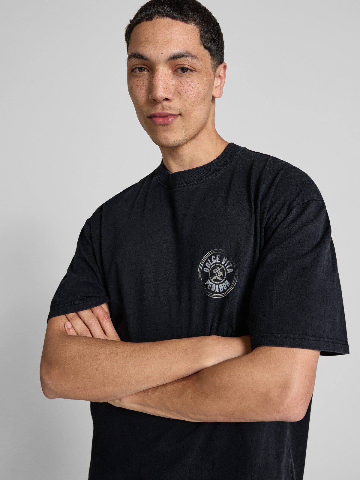 PEGADOR "Dolce Vita" Oversized T-Shirt – Black - Lovr