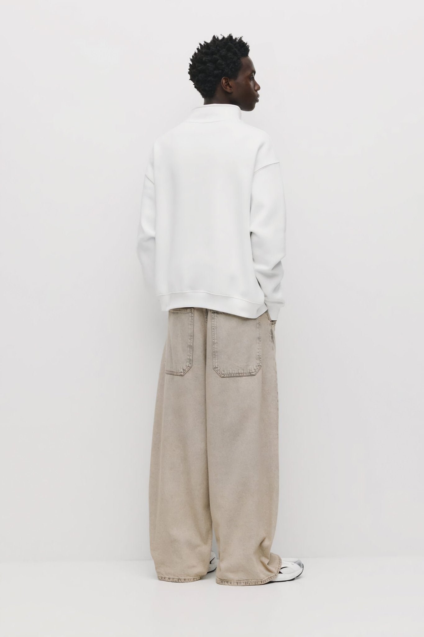 Pull&Bear Oversized Quarter-Zip Sweatshirt –White - Lovr